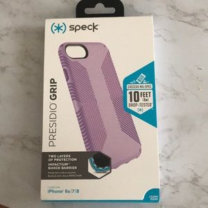 Speck Iphone case 6s/7/8